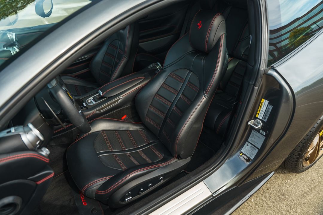 2017 FERRARI GTC4 LUSSO