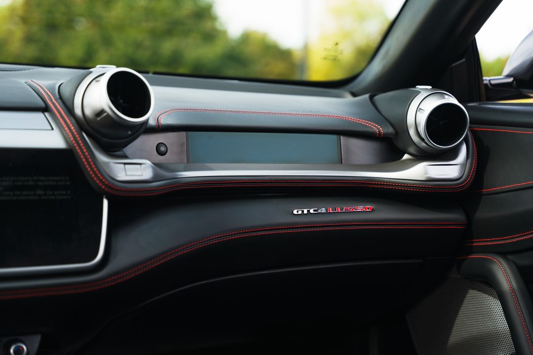 2017 FERRARI GTC4 LUSSO