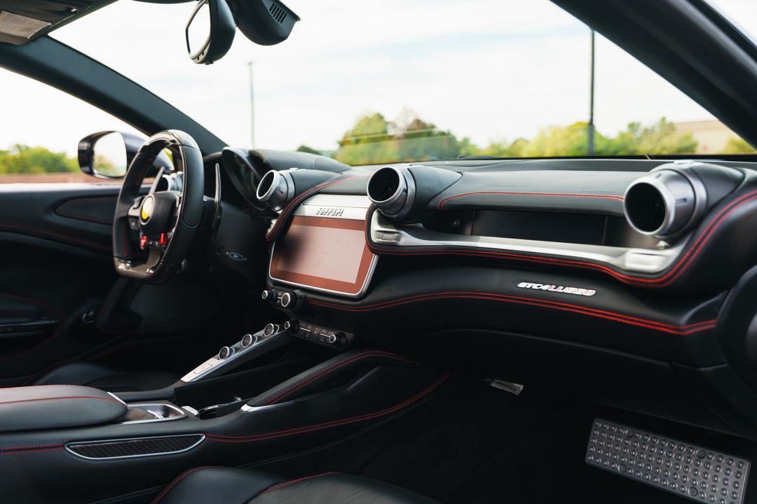 2017 FERRARI GTC4 LUSSO