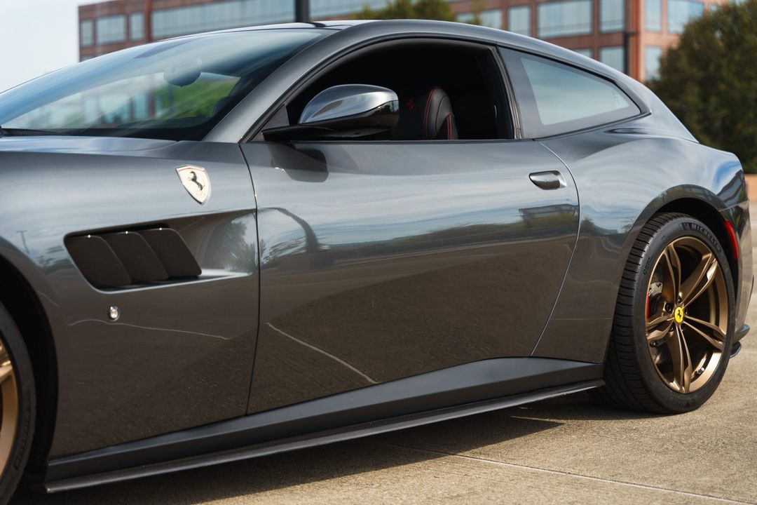 2017 FERRARI GTC4 LUSSO