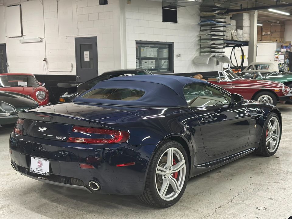 2010 Aston Martin V8 Vantage Roadster