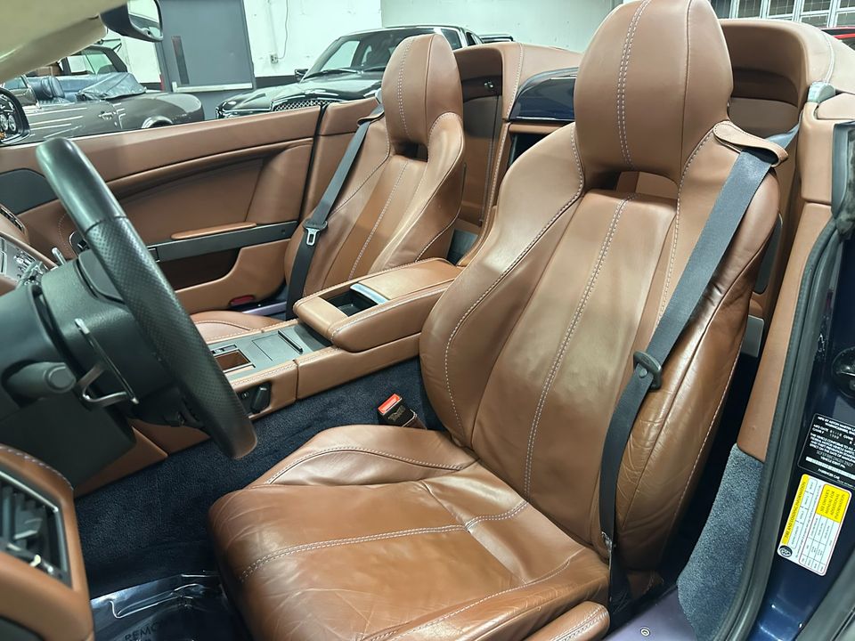 2010 Aston Martin V8 Vantage Roadster