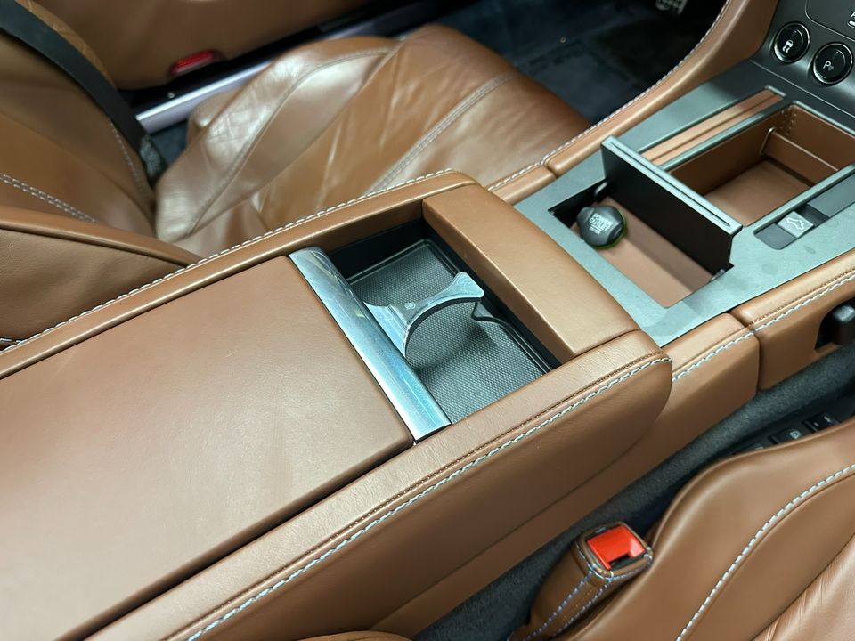 2010 Aston Martin V8 Vantage Roadster
