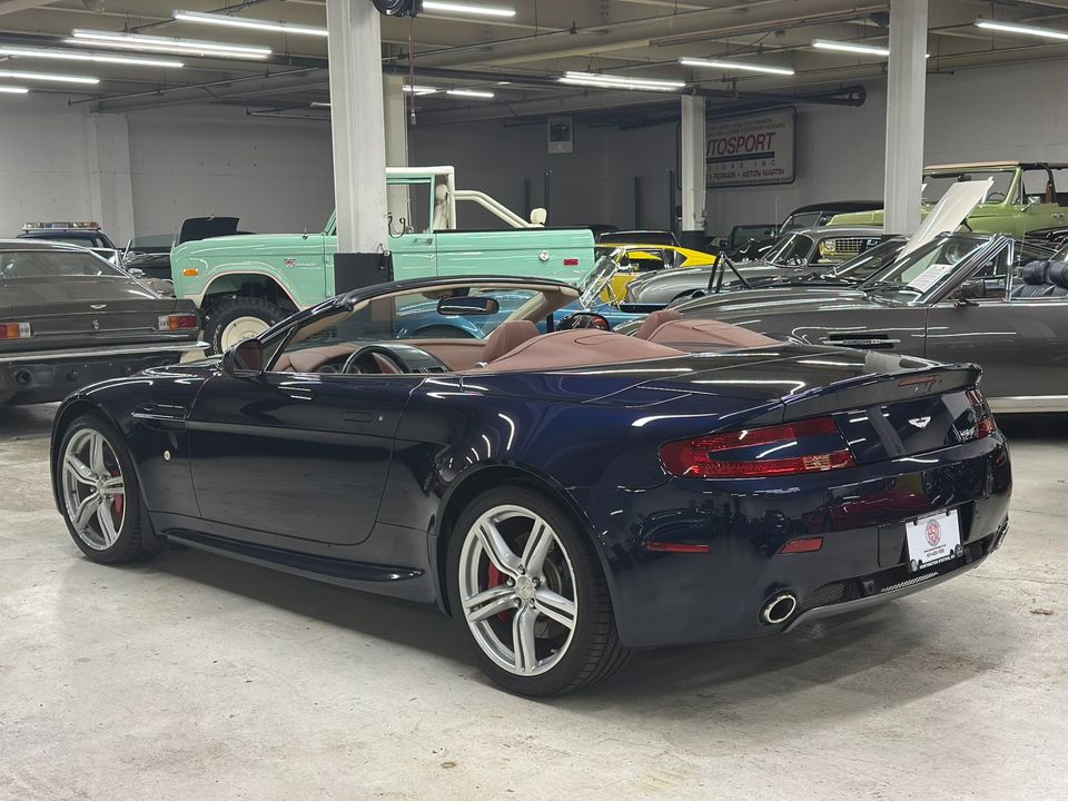 2010 Aston Martin V8 Vantage Roadster