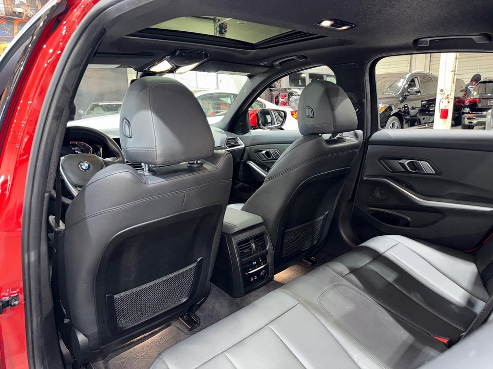 2019 BMW 330i xDrive