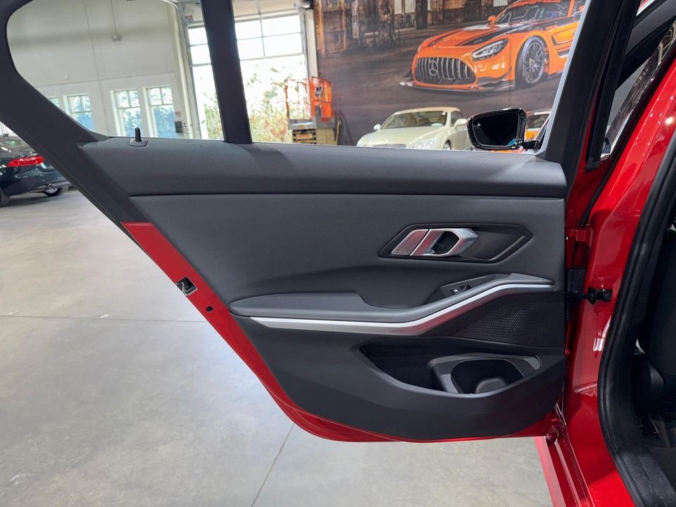 2019 BMW 330i xDrive
