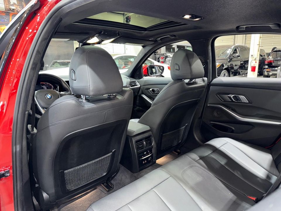 2019 BMW 330i xDrive