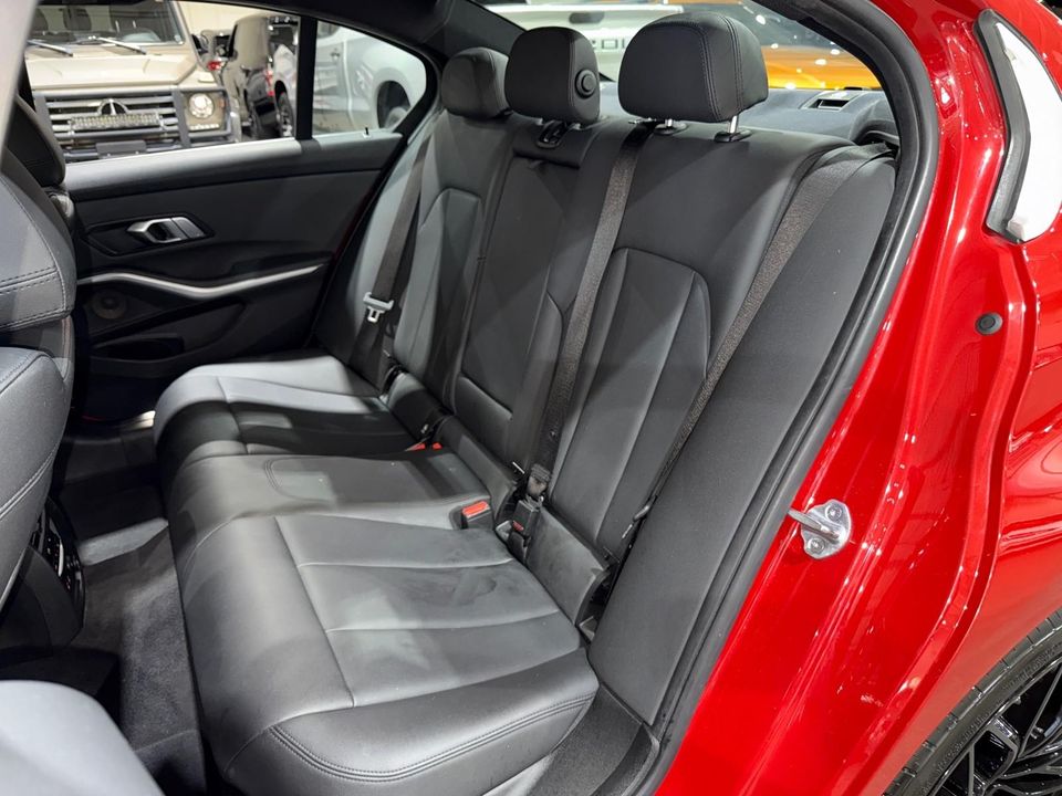 2019 BMW 330i xDrive