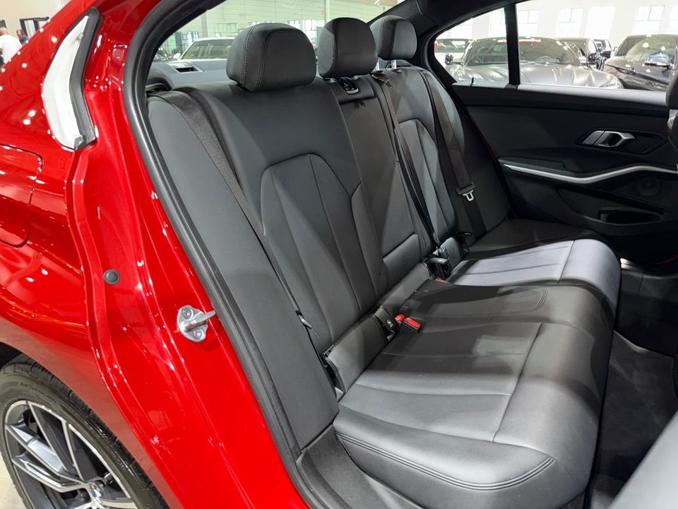 2019 BMW 330i xDrive