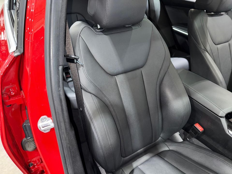 2019 BMW 330i xDrive