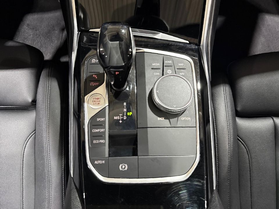 2019 BMW 330i xDrive