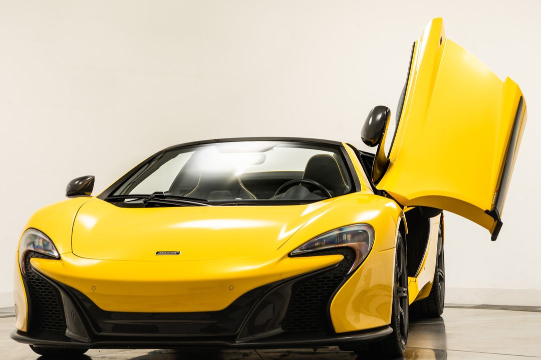 2015 McLaren 650S