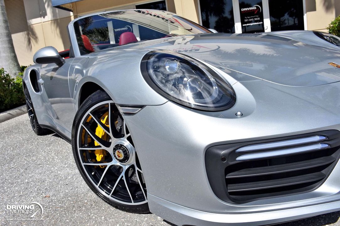 2018 Porsche 911 Turbo S Cabriolet