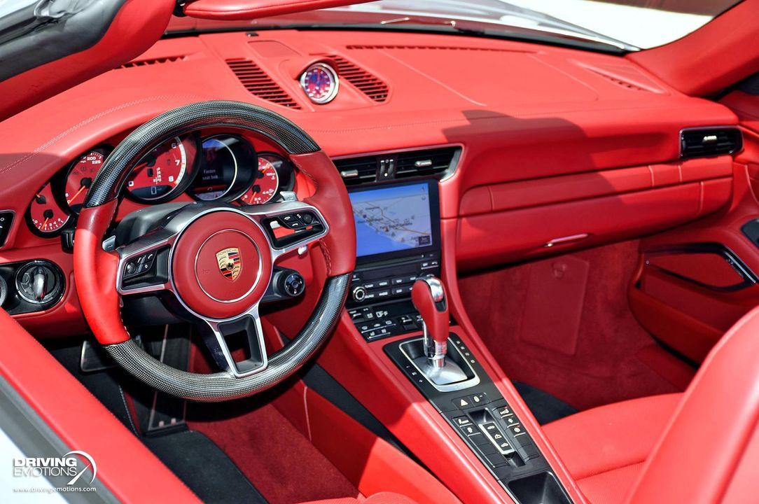 2018 Porsche 911 Turbo S Cabriolet