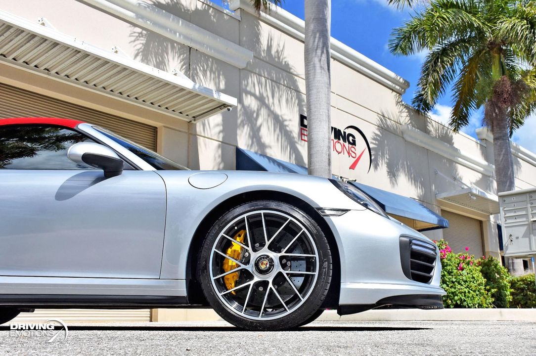 2018 Porsche 911 Turbo S Cabriolet