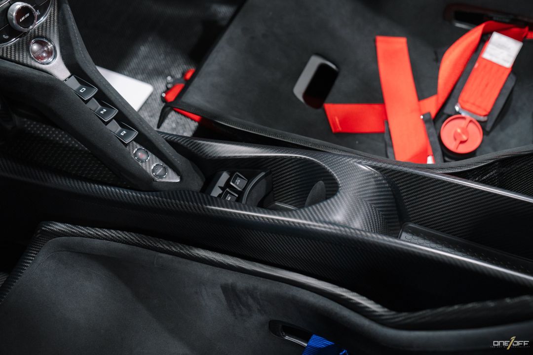 2022 McLaren 765LT Spider GTR LM25