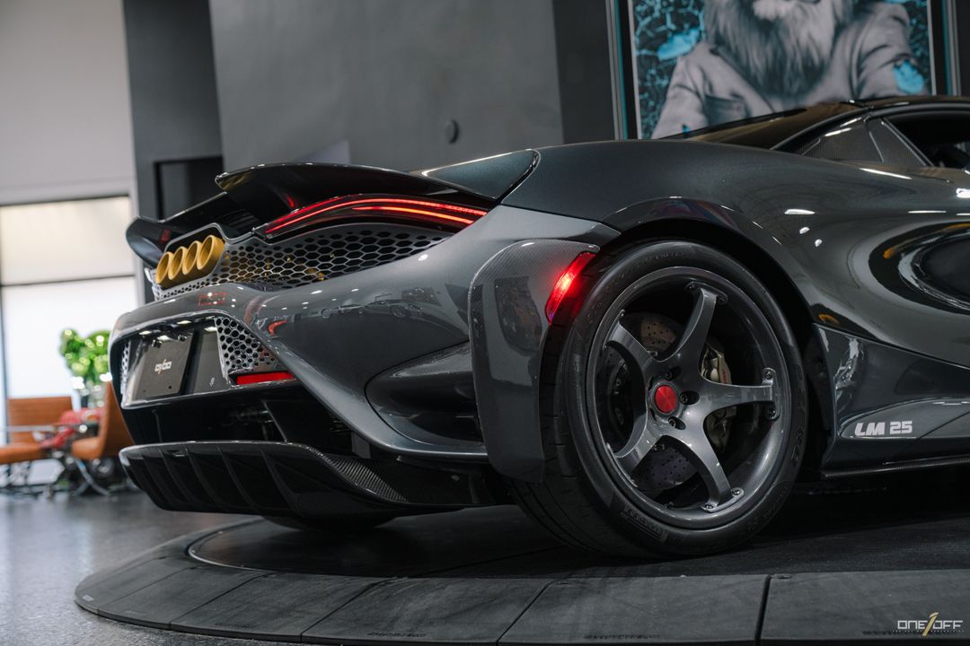 2022 McLaren 765LT Spider GTR LM25