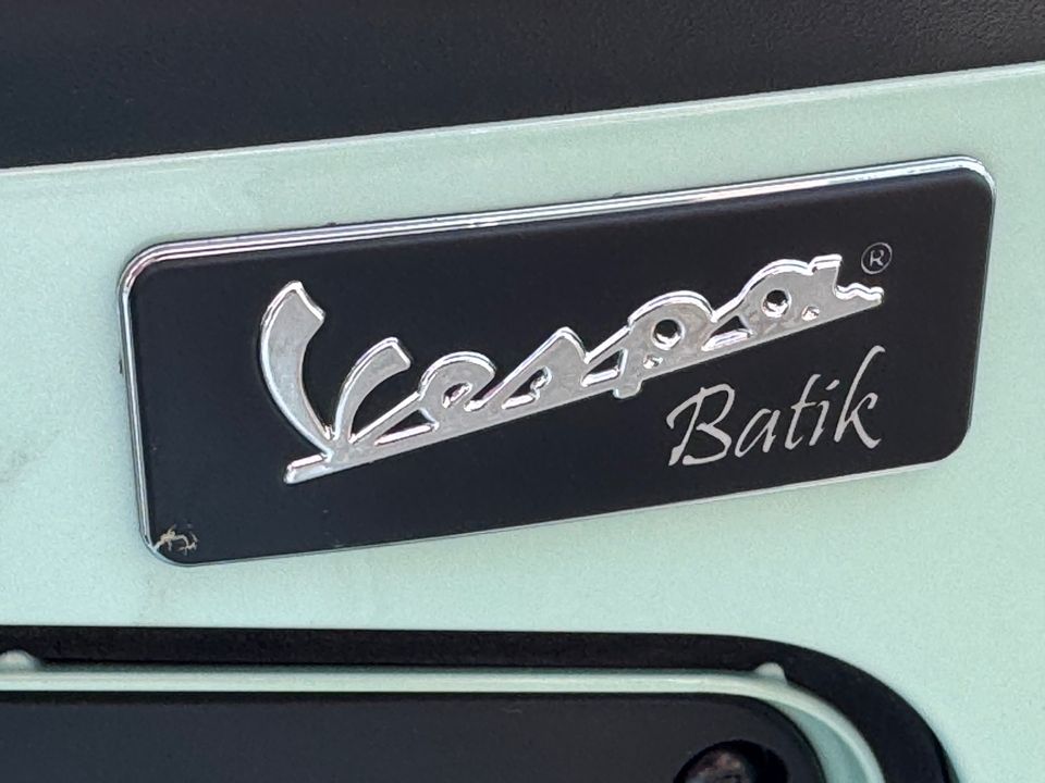 2025 VESPA Primavera 150 Batik