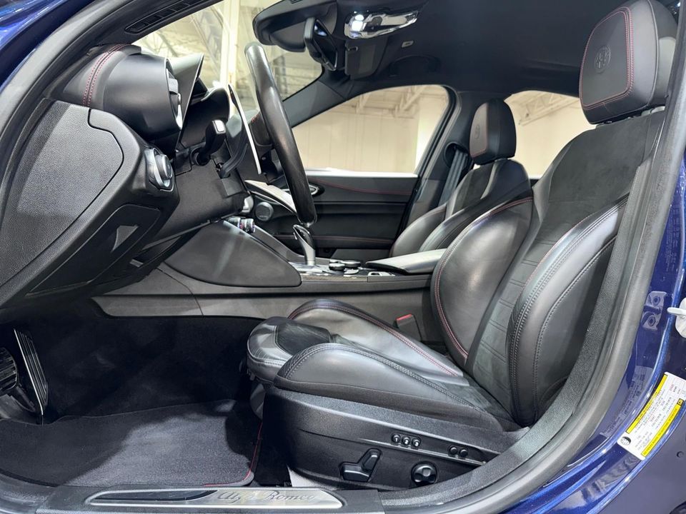 2017 Alfa Romeo Giulia Quadrifoglio
