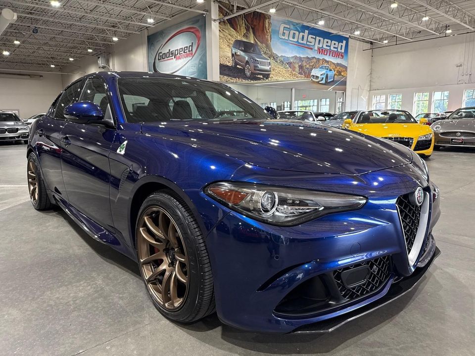 2017 Alfa Romeo Giulia Quadrifoglio