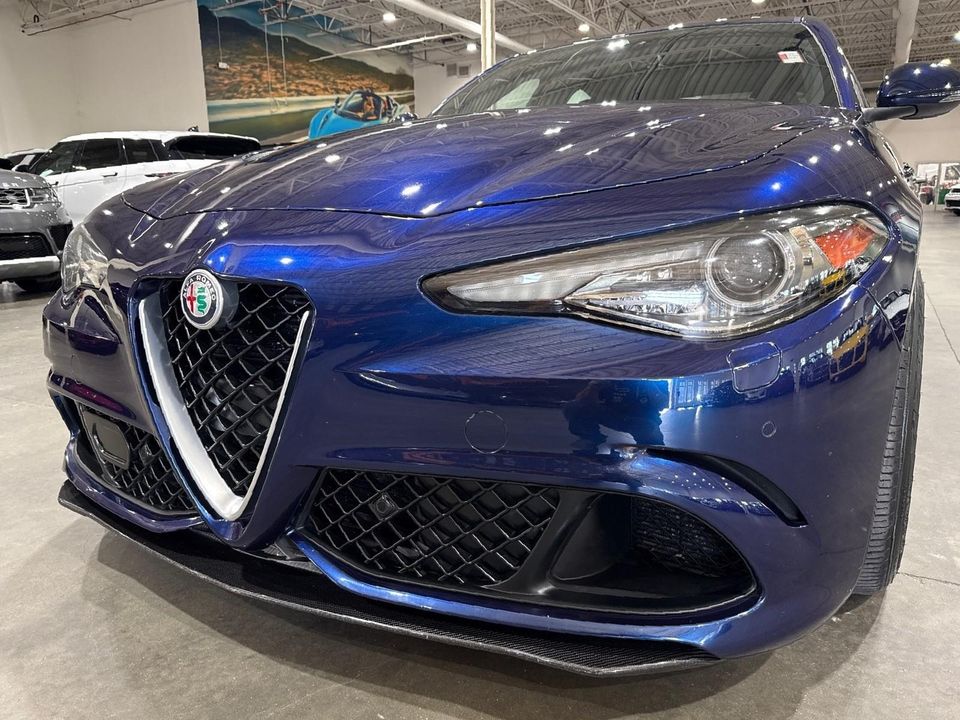 2017 Alfa Romeo Giulia Quadrifoglio