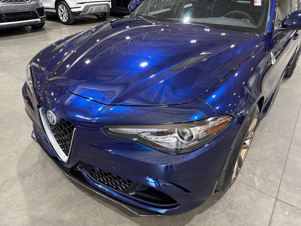 2017 Alfa Romeo Giulia Quadrifoglio