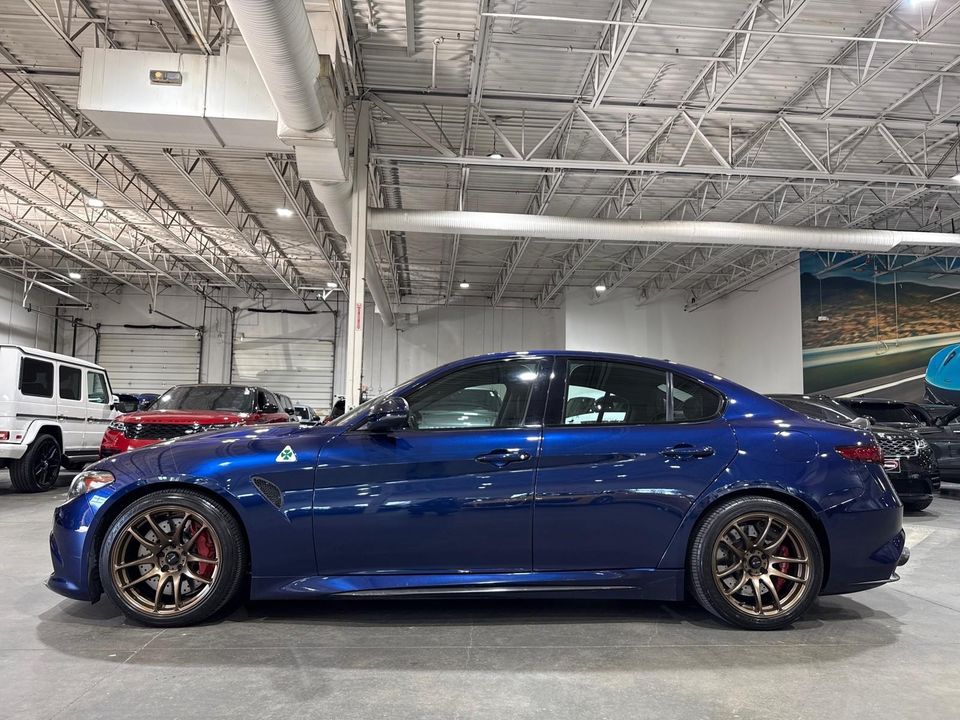 2017 Alfa Romeo Giulia Quadrifoglio