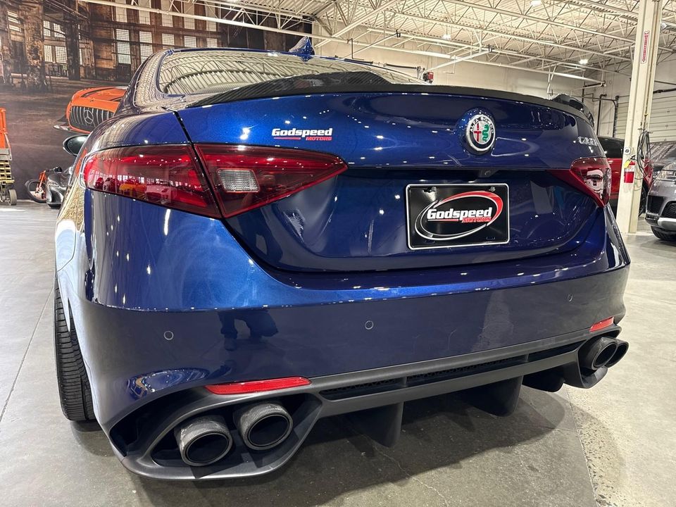 2017 Alfa Romeo Giulia Quadrifoglio