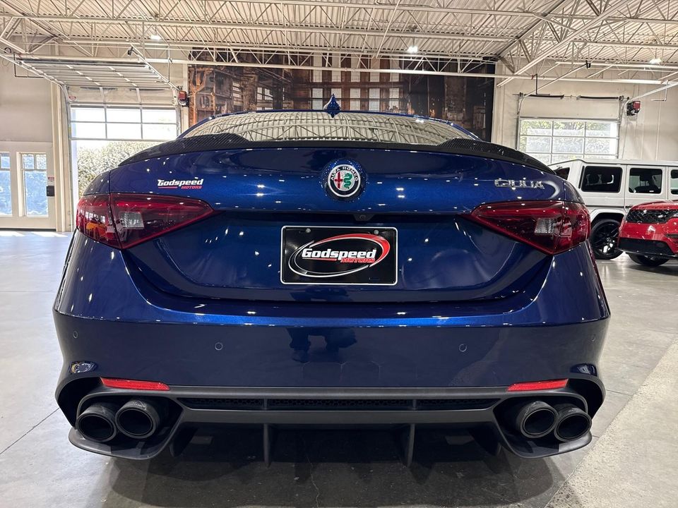 2017 Alfa Romeo Giulia Quadrifoglio