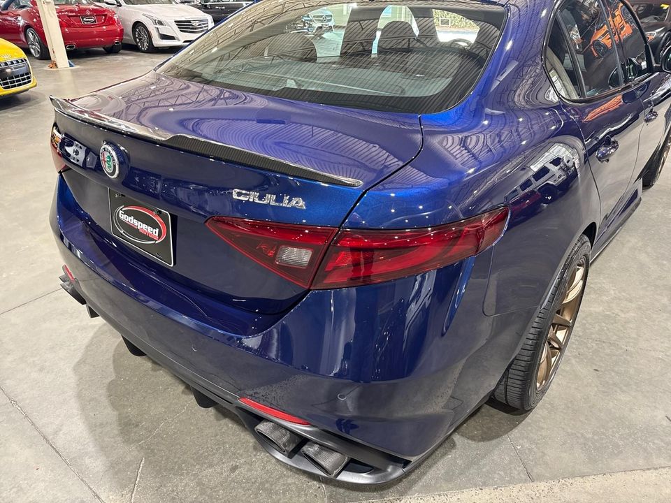 2017 Alfa Romeo Giulia Quadrifoglio