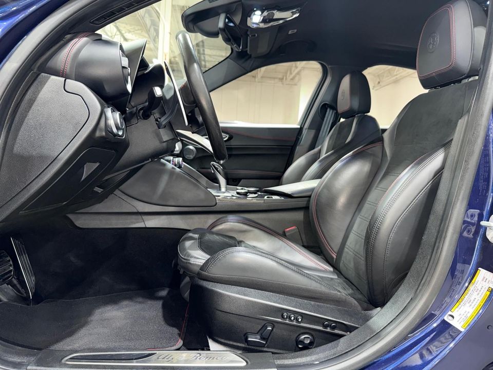 2017 Alfa Romeo Giulia Quadrifoglio