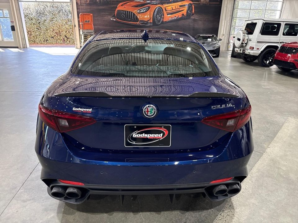 2017 Alfa Romeo Giulia Quadrifoglio