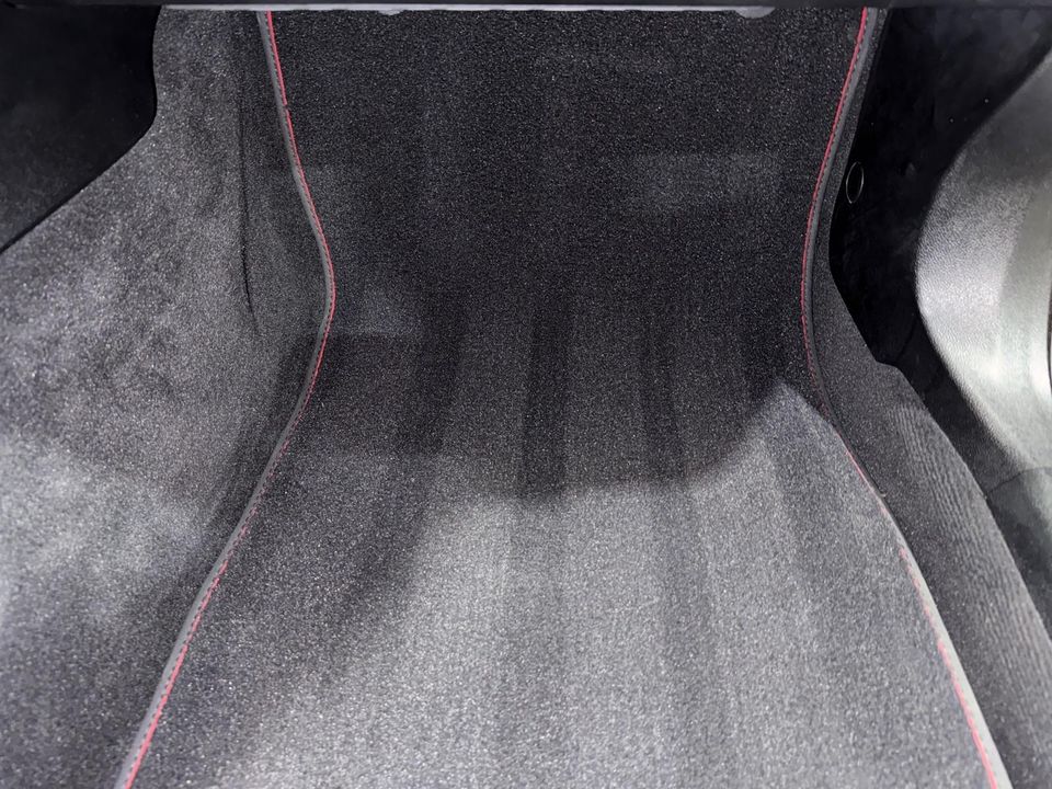 2017 Alfa Romeo Giulia Quadrifoglio