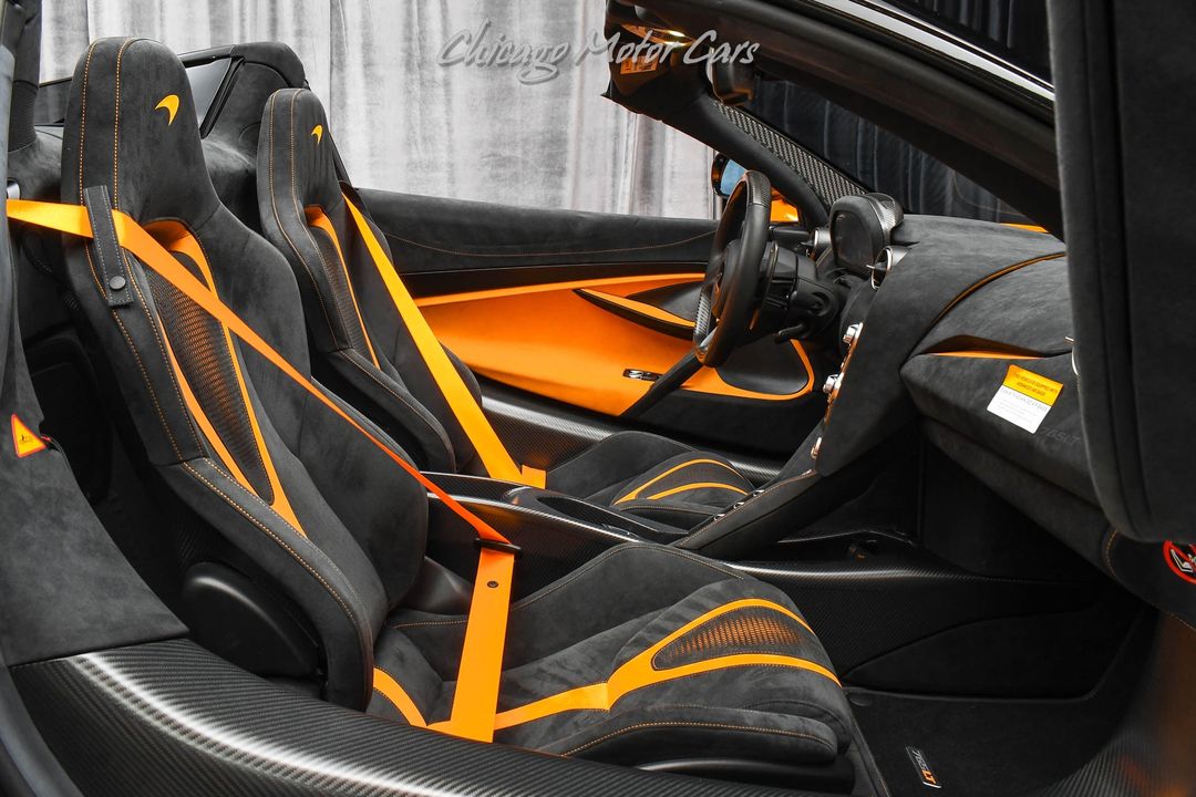 2022 McLaren 765LT Spider