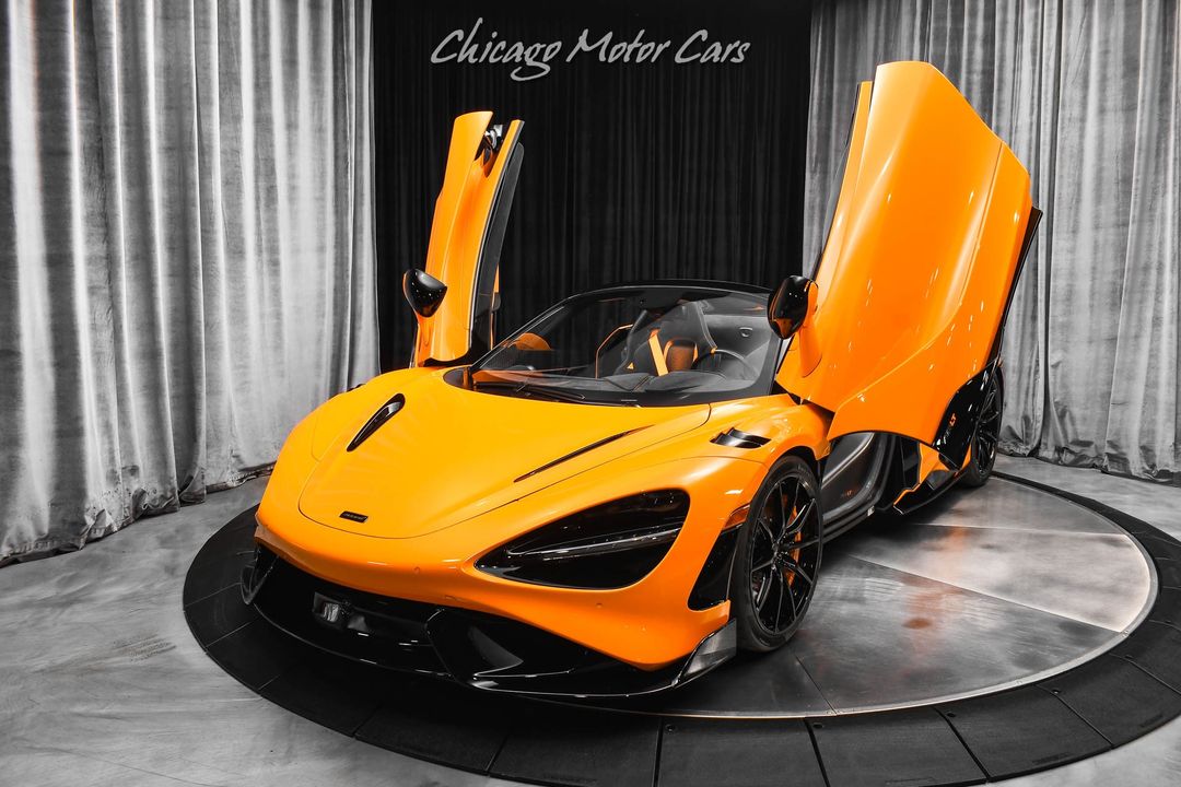 2022 McLaren 765LT Spider