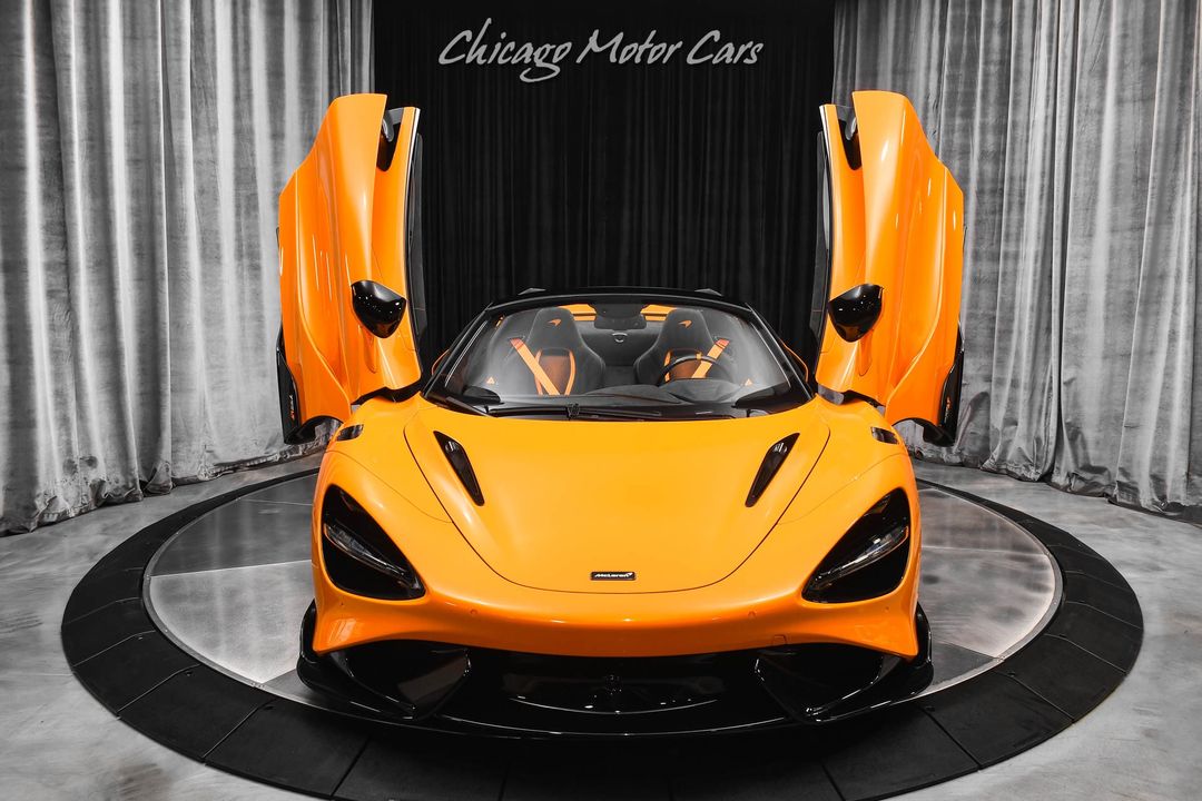 2022 McLaren 765LT Spider