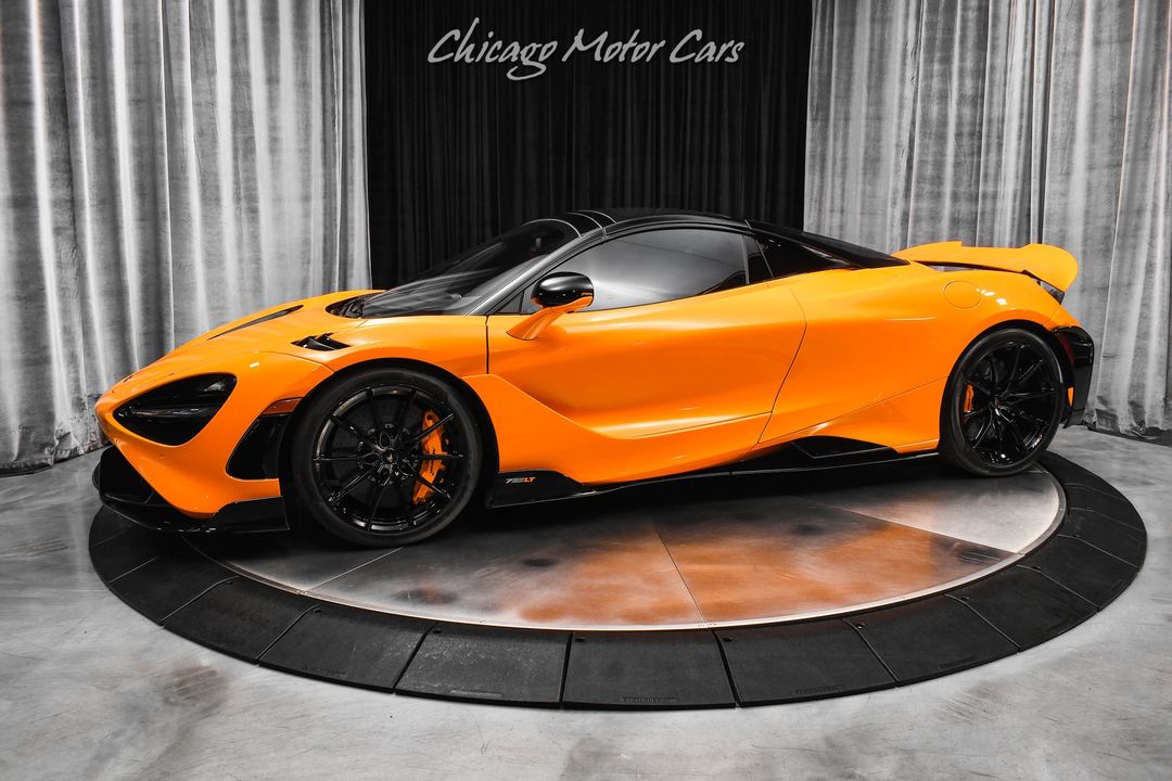 2022 McLaren 765LT Spider