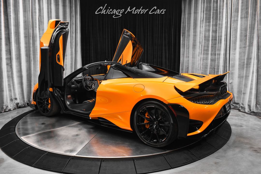 2022 McLaren 765LT Spider