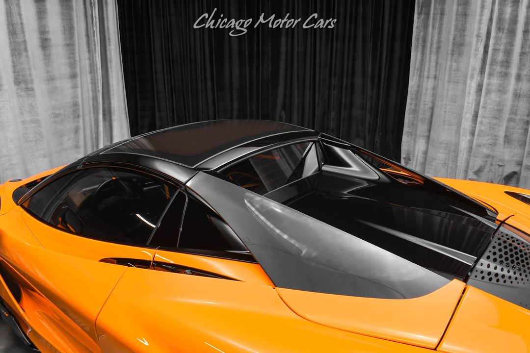 2022 McLaren 765LT Spider