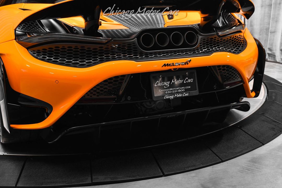 2022 McLaren 765LT Spider