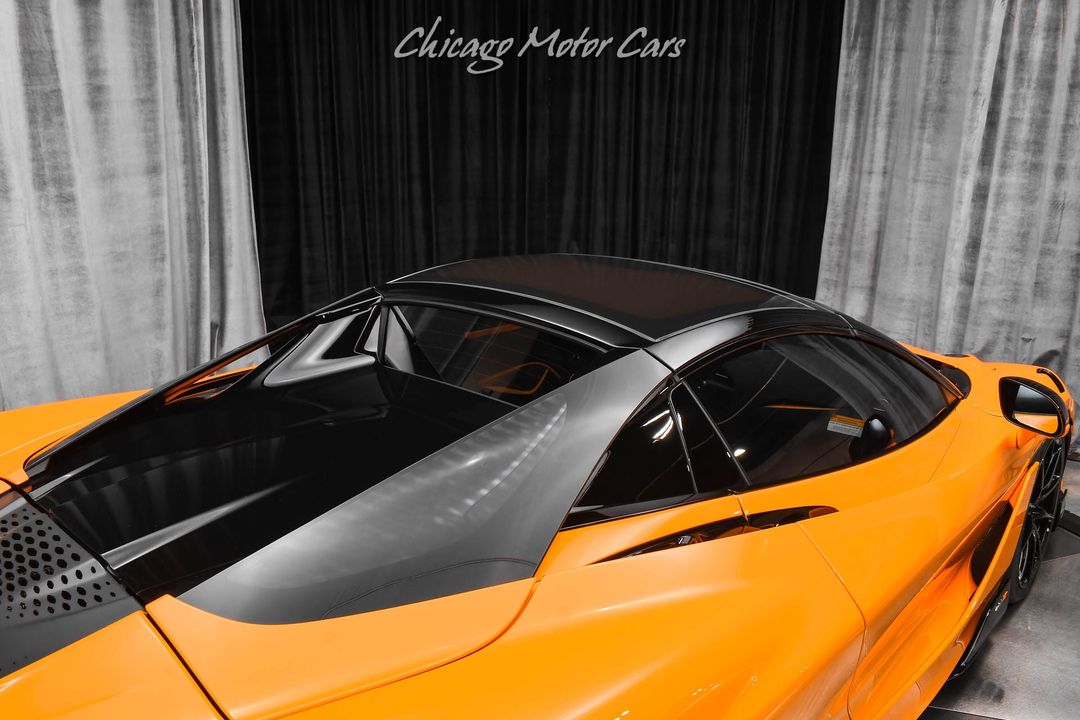 2022 McLaren 765LT Spider