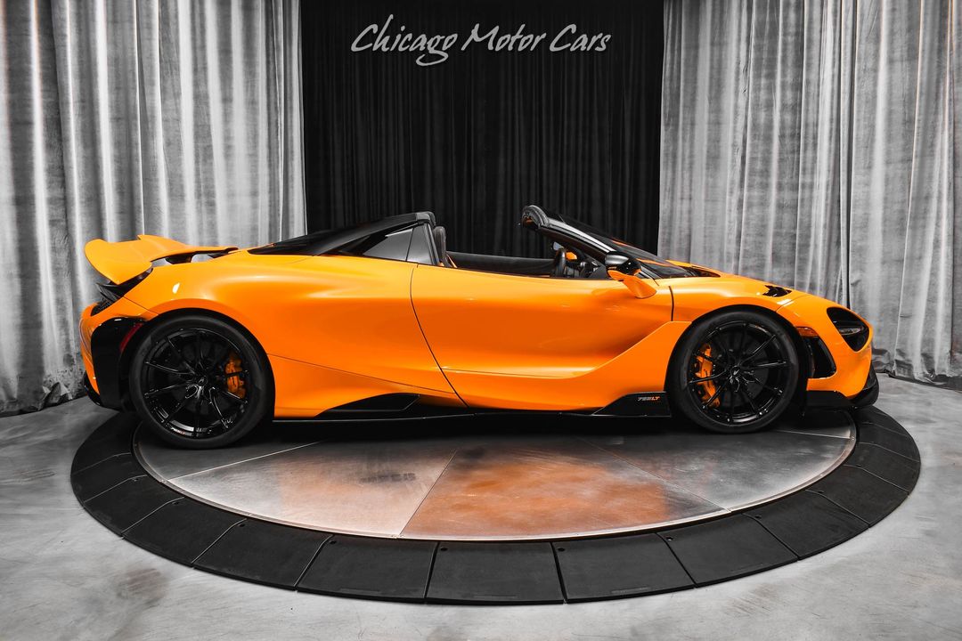 2022 McLaren 765LT Spider