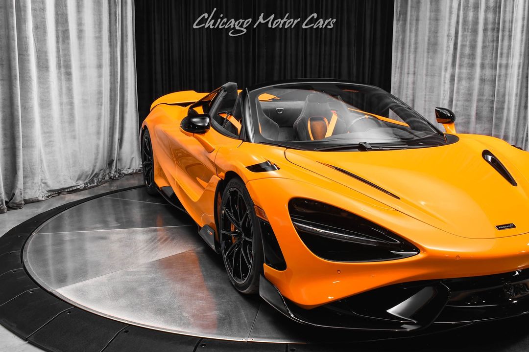 2022 McLaren 765LT Spider