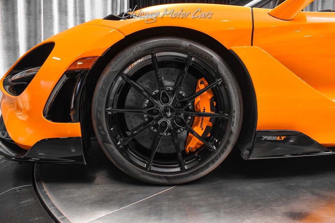 2022 McLaren 765LT Spider