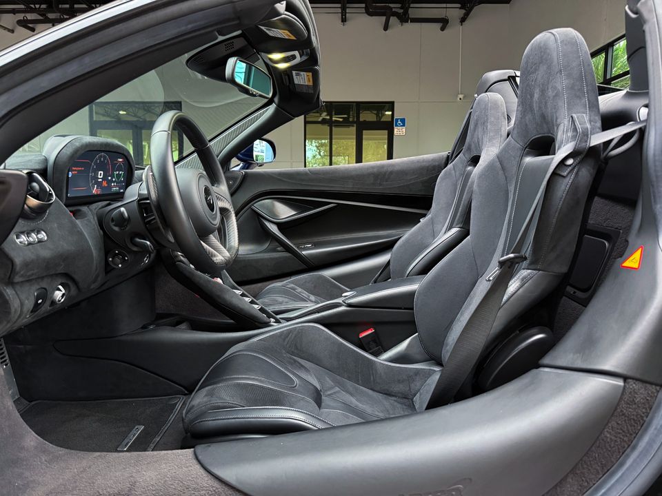 2020 McLaren 720S Spider