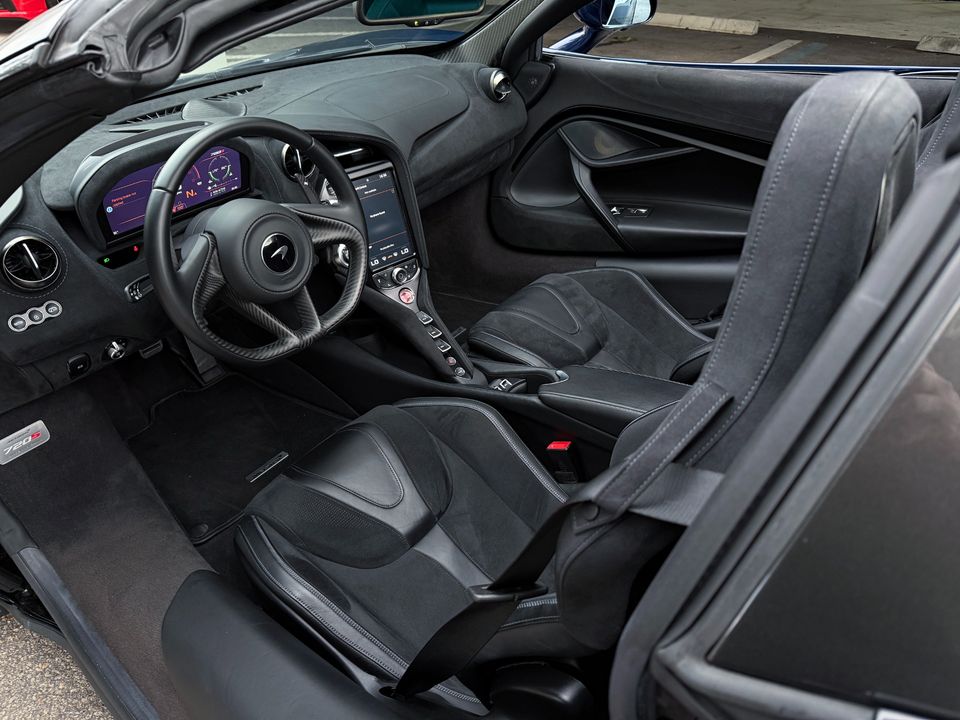 2020 McLaren 720S Spider