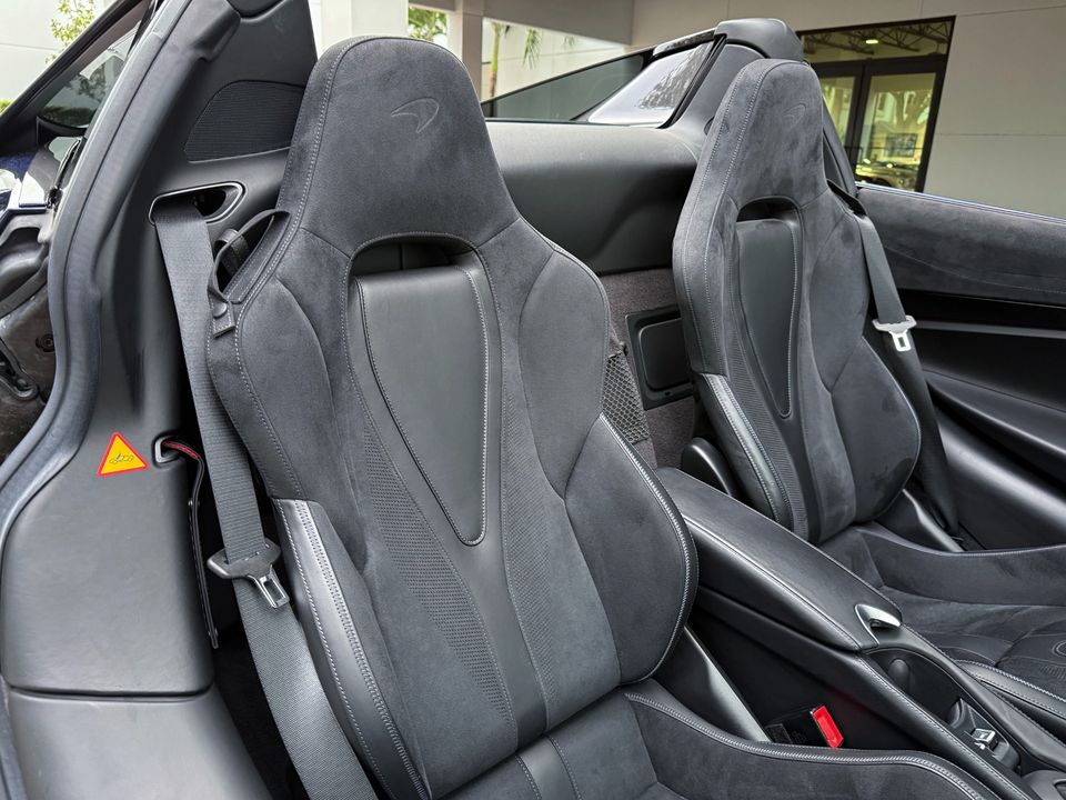 2020 McLaren 720S Spider