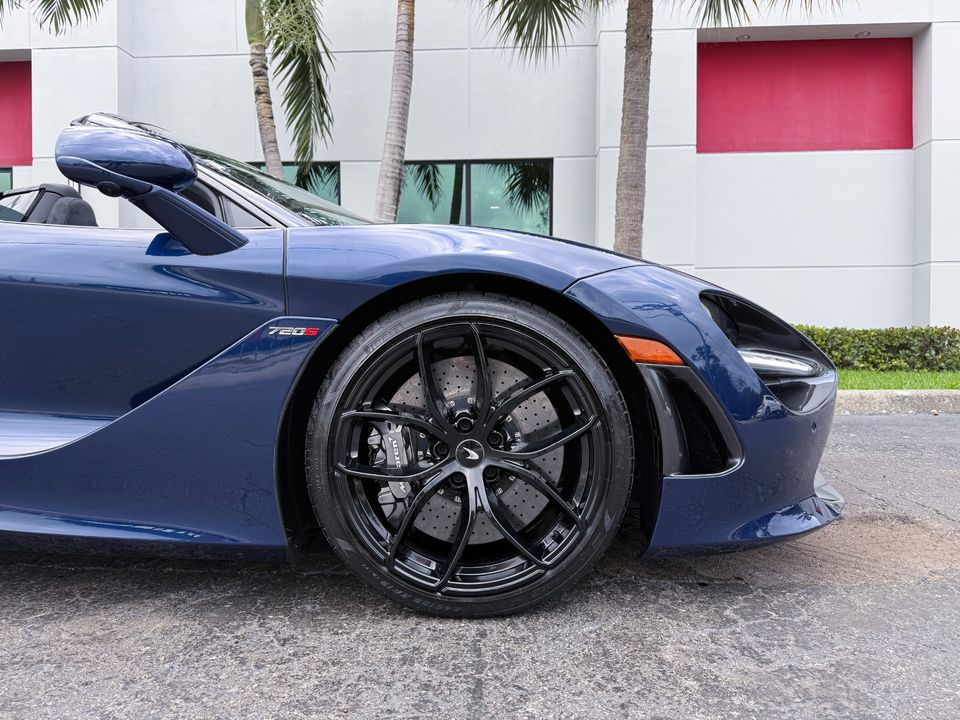 2020 McLaren 720S Spider