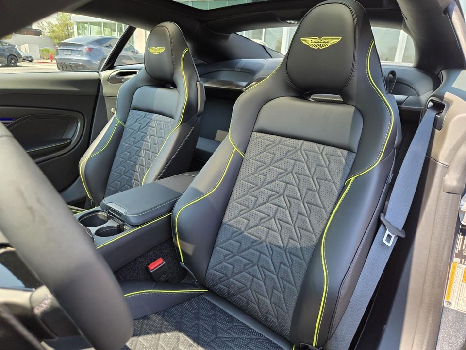 2025 Aston Martin Vanquish