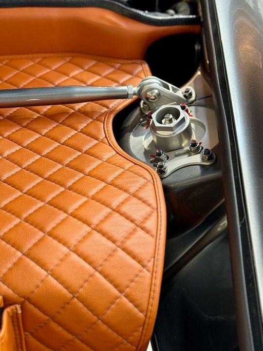 1989 Porsche 911 Singer Design